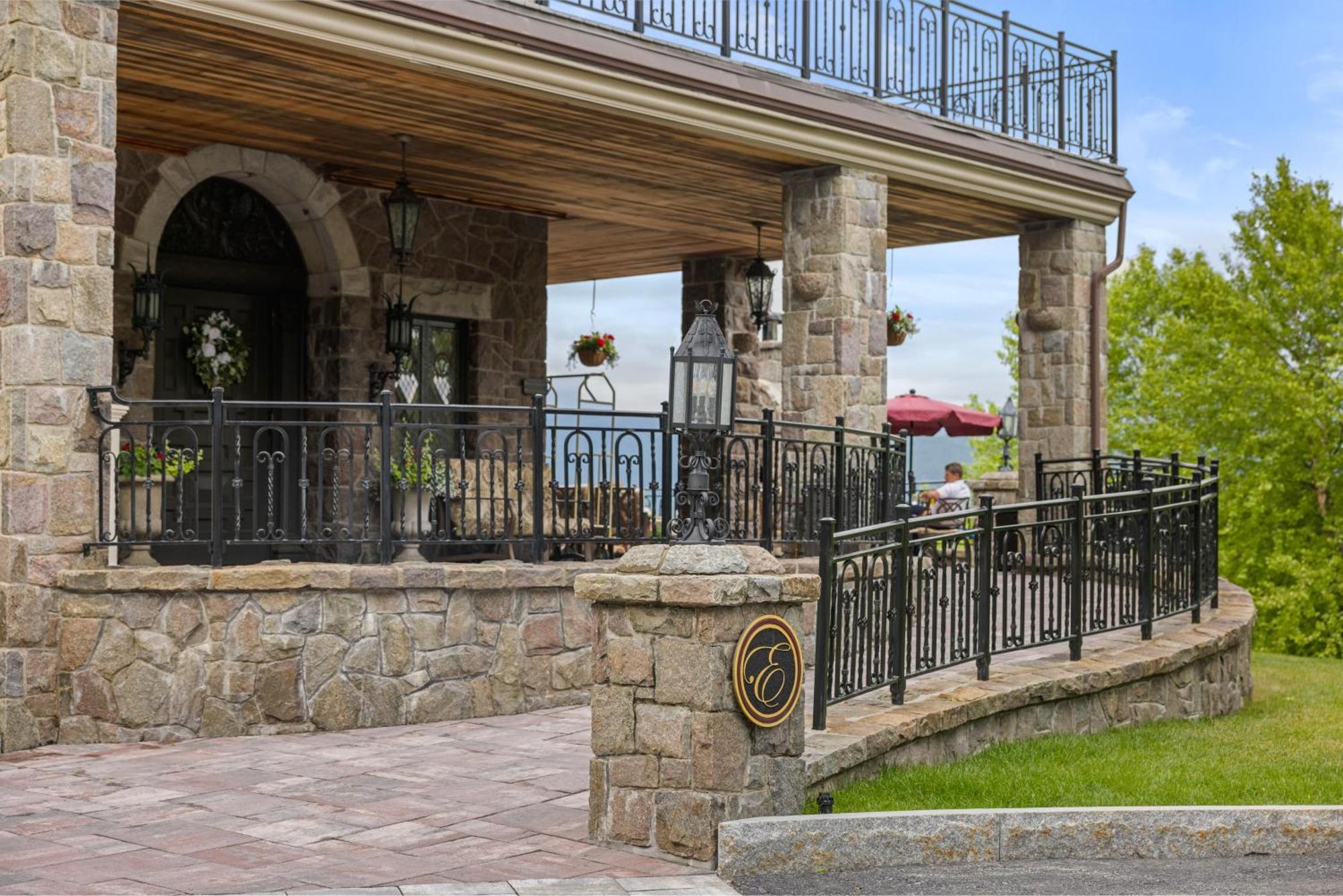 The Inn At Erlowest Lake George Luaran gambar